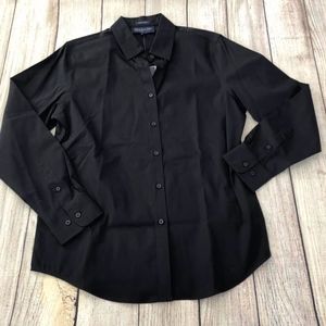 NWT. JNY Signature. Easy Care Button Down Blouse